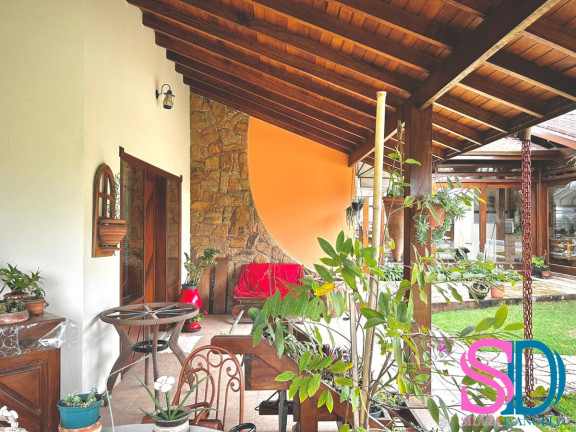 Imagem Casa de Condomínio com 4 Quartos à Venda, 254 m² em Horto Florestal - Ubatuba