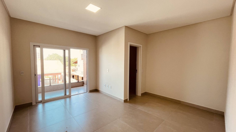 Imagem Sobrado com 3 Quartos à Venda, 130 m² em Centro - Barra Velha Imagem Sobrado com 3 Quartos à Venda, 130 m² em Centro - Barra Velha