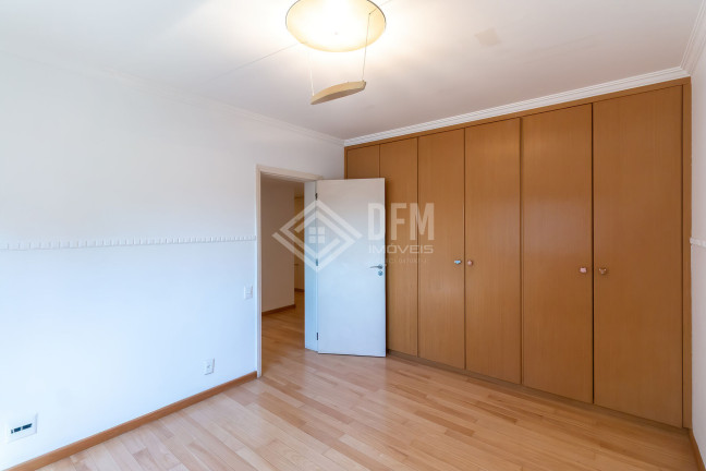 Imagem Apartamento com 3 Quartos para Alugar, 240 m² em Itaim Bibi - São Paulo Imagem Apartamento com 3 Quartos para Alugar, 240 m² em Itaim Bibi - São Paulo