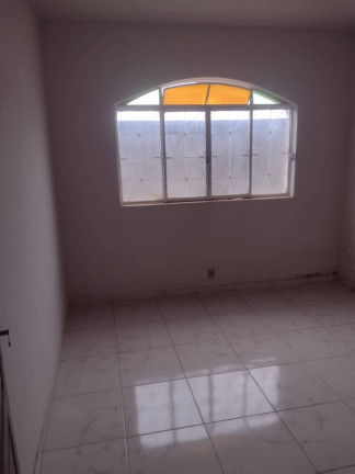 Imagem Casa com 4 Quartos à Venda, em Ipiranga - Teófilo Otoni Imagem Casa com 4 Quartos à Venda, em Ipiranga - Teófilo Otoni