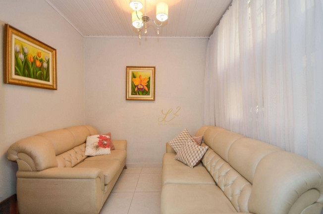 Imagem Casa com 4 Quartos à Venda, 193 m² em água Verde - Curitiba Imagem Casa com 4 Quartos à Venda, 193 m² em água Verde - Curitiba