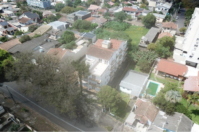 Imagem Terreno à Venda, em Cristo Redentor - Porto Alegre Imagem Terreno à Venda, em Cristo Redentor - Porto Alegre