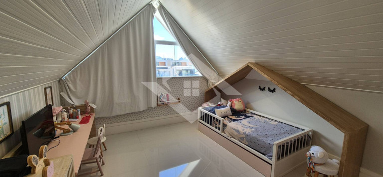 Imagem Casa com 4 Quartos à Venda, em Barra Da Tijuca - Rio De Janeiro Imagem Casa com 4 Quartos à Venda, em Barra Da Tijuca - Rio De Janeiro