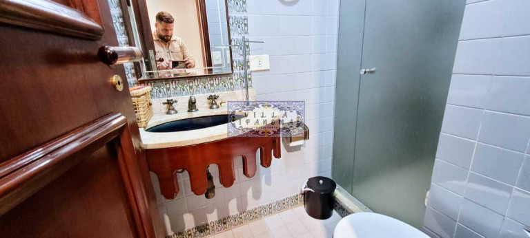 Imagem Apartamento com 3 Quartos à Venda, 110 m² em Laranjeiras - Rio De Janeiro Imagem Apartamento com 3 Quartos à Venda, 110 m² em Laranjeiras - Rio De Janeiro