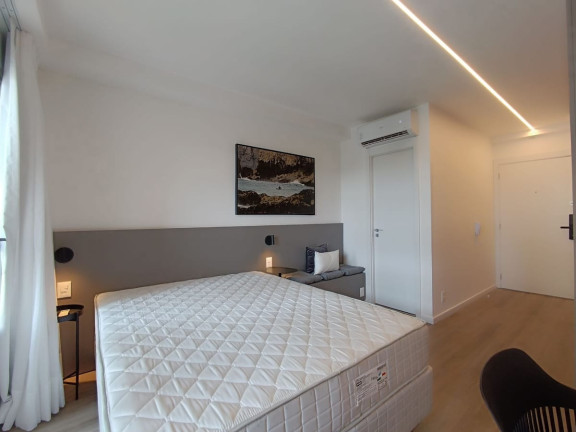 Apartamento com 1 Quarto para Alugar, 24 m² em Campo Belo - São Paulo