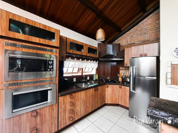 Imagem Imóvel com 3 Quartos à Venda, 156 m² em São Lucas - Viamão