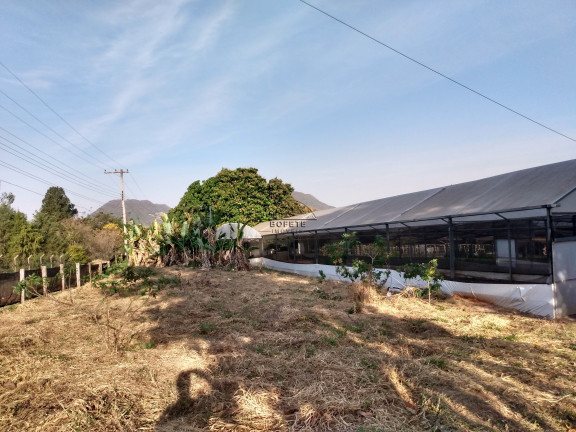 Imagem Imóvel com 1 Quarto à Venda, 21.300 m² em São Marcos - Bofete Imagem Imóvel com 1 Quarto à Venda, 21.300 m² em São Marcos - Bofete