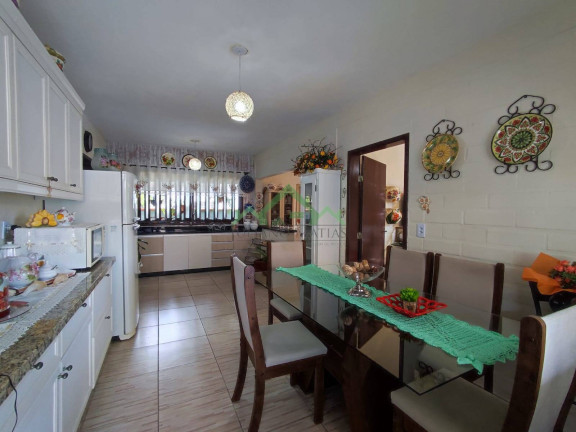 Imagem Casa com 3 Quartos à Venda, 210 m² em Costeira - Balneário Barra Do Sul Imagem Casa com 3 Quartos à Venda, 210 m² em Costeira - Balneário Barra Do Sul