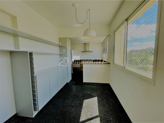 Imagem Apartamento com 3 Quartos à Venda, 215 m² em Sumaré - São Paulo