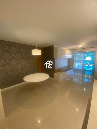 Imagem Apartamento com 3 Quartos à Venda, 108 m² em São Francisco - Niterói Imagem Apartamento com 3 Quartos à Venda, 108 m² em São Francisco - Niterói