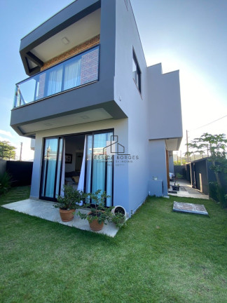 Imagem Sobrado com 4 Quartos à Venda, 350 m² em Praia De Armação Do Itapocorói - Penha