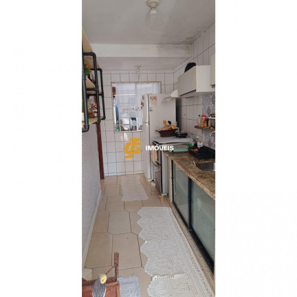Imagem Casa com 2 Quartos à Venda, 65 m² em Centro - Camboriú Imagem Casa com 2 Quartos à Venda, 65 m² em Centro - Camboriú