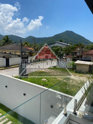 Imagem Casa com 3 Quartos à Venda, 500 m² em Guaratiba - Rio De Janeiro Imagem Casa com 3 Quartos à Venda, 500 m² em Guaratiba - Rio De Janeiro