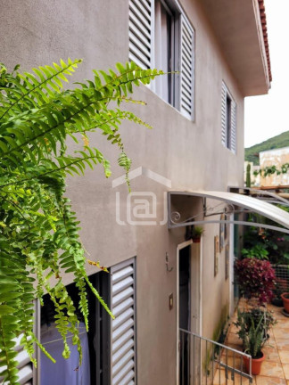 Imagem Casa com 3 Quartos à Venda, 170 m² em Vila Nova - Poços De Caldas Imagem Casa com 3 Quartos à Venda, 170 m² em Vila Nova - Poços De Caldas