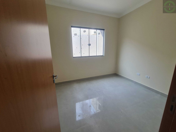 Imagem Casa com 3 Quartos à Venda, em Uvaranas - Ponta Grossa Imagem Casa com 3 Quartos à Venda, em Uvaranas - Ponta Grossa