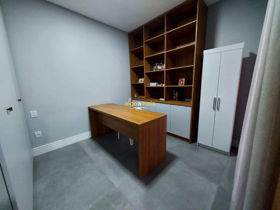 Imagem Casa com 4 Quartos à Venda, 153 m² em Centro - Xangri-lá Imagem Casa com 4 Quartos à Venda, 153 m² em Centro - Xangri-lá
