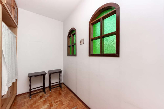 Imagem Casa com 4 Quartos à Venda, 226 m² em Vila Isa - São Paulo