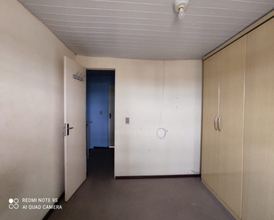 Imagem Casa com 3 Quartos à Venda,  em Restinga - Porto Alegre