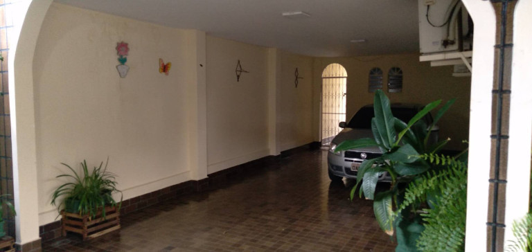 Imagem Casa com 4 Quartos à Venda, 510 m² em Aleixo - Manaus Imagem Casa com 4 Quartos à Venda, 510 m² em Aleixo - Manaus