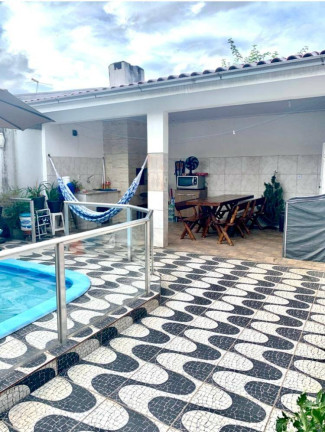 Imagem Casa com 2 Quartos à Venda, 130 m² em Igara - Canoas Imagem Casa com 2 Quartos à Venda, 130 m² em Igara - Canoas