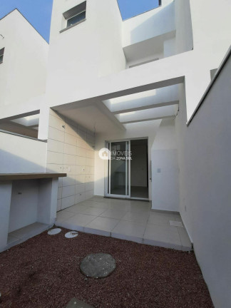 Imagem Casa com 2 Quartos à Venda, 90 m² Imagem Casa com 2 Quartos à Venda, 90 m²