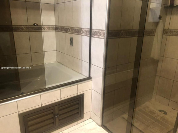 Imagem Casa à Venda, em São Paulo 2 - Cotia Imagem Casa à Venda, em São Paulo 2 - Cotia