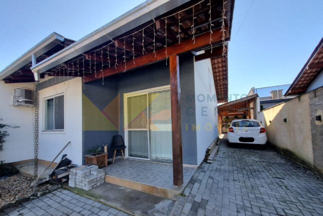 Imagem Casa com 2 Quartos à Venda, 76 m² em Warnow - Indaial Imagem Casa com 2 Quartos à Venda, 76 m² em Warnow - Indaial