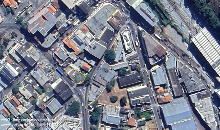 Imagem Terreno para Alugar, 400 m² em Centro - Francisco Morato Imagem Terreno para Alugar, 400 m² em Centro - Francisco Morato