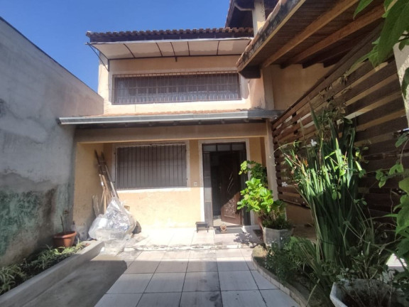 Imagem Sobrado com 4 Quartos à Venda, 327 m² em Vila Amorim - Suzano Imagem Sobrado com 4 Quartos à Venda, 327 m² em Vila Amorim - Suzano