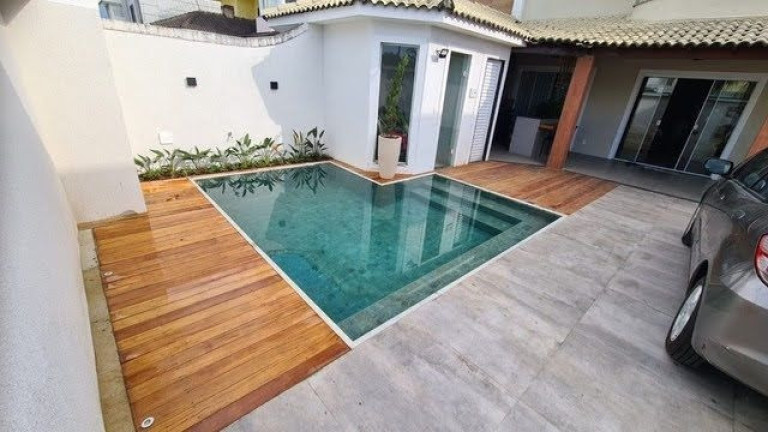 Imagem Casa com 4 Quartos à Venda, 250 m² em Recreio Dos Bandeirantes - Rio De Janeiro