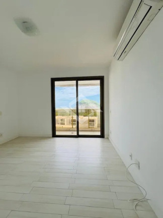 Imagem Apartamento com 4 Quartos à Venda, 217 m² em Barra Da Tijuca - Rio De Janeiro Imagem Apartamento com 4 Quartos à Venda, 217 m² em Barra Da Tijuca - Rio De Janeiro