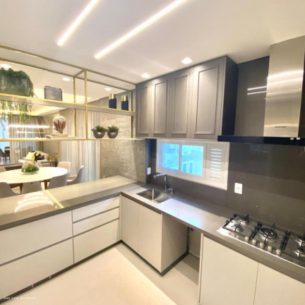 Imagem Apartamento com 4 Quartos à Venda, 145 m² em Meia Praia - Itapema