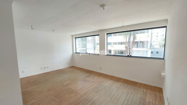 Imagem Casa com 8 Quartos à Venda, 259 m² em Paraíso - São Paulo Imagem Casa com 8 Quartos à Venda, 259 m² em Paraíso - São Paulo