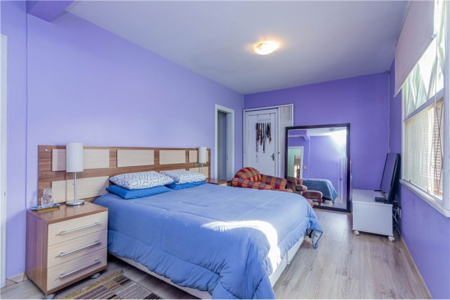 Imagem Casa com 4 Quartos à Venda, 360 m² em Menino Deus - Porto Alegre Imagem Casa com 4 Quartos à Venda, 360 m² em Menino Deus - Porto Alegre