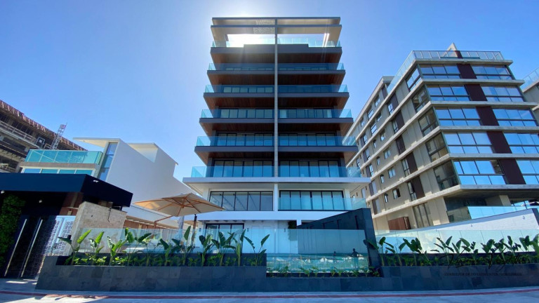 Apartamento com 4 Quartos à Venda, 226 m² em Praia Brava - Itajaí