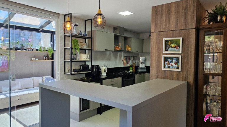 Imagem Casa com 3 Quartos à Venda, 178 m² em Córrego Grande - Florianópolis Imagem Casa com 3 Quartos à Venda, 178 m² em Córrego Grande - Florianópolis