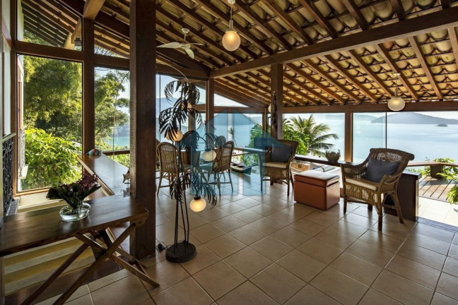 Imagem Casa com 5 Quartos à Venda, 35.320 m² em Piraquara - Angra Dos Reis Imagem Casa com 5 Quartos à Venda, 35.320 m² em Piraquara - Angra Dos Reis