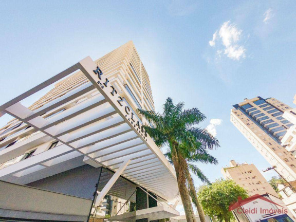 Apartamento com 2 Quartos à Venda, 76 m² em Centro - Joinville