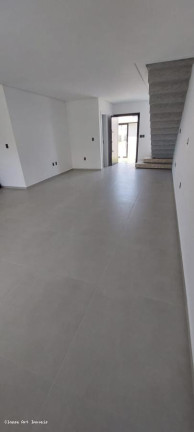Imagem Casa com 3 Quartos à Venda, 200 m² em Ingleses Norte - Florianópolis
