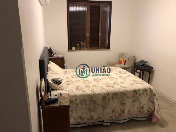 Imagem Casa com 6 Quartos à Venda, 425 m² em São Francisco - Niterói Imagem Casa com 6 Quartos à Venda, 425 m² em São Francisco - Niterói
