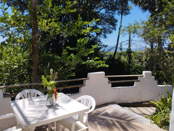Imagem Casa com 3 Quartos à Venda, 250 m² em Macacu - Garopaba Imagem Casa com 3 Quartos à Venda, 250 m² em Macacu - Garopaba