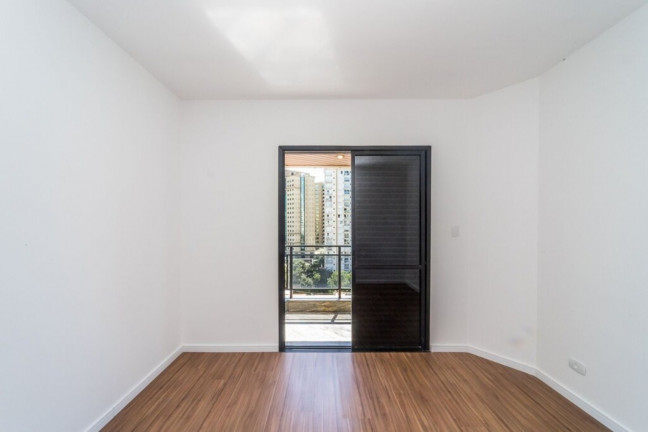 Imagem Imóvel com 3 Quartos à Venda, 112 m² em Moema - São Paulo Imagem Imóvel com 3 Quartos à Venda, 112 m² em Moema - São Paulo