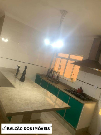 Imagem Casa com 4 Quartos à Venda, 325 m² em São Paulo Imagem Casa com 4 Quartos à Venda, 325 m² em São Paulo