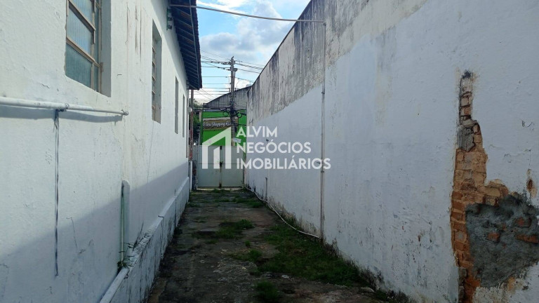 Imagem Casa com 4 Quartos à Venda, 227 m² em Centro - São José Dos Campos