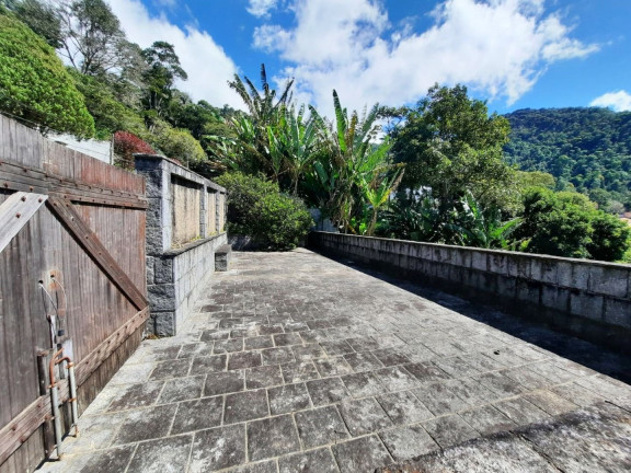 Imagem Casa com 4 Quartos à Venda, 229 m² em Parque Do Ingá - Teresópolis Imagem Casa com 4 Quartos à Venda, 229 m² em Parque Do Ingá - Teresópolis