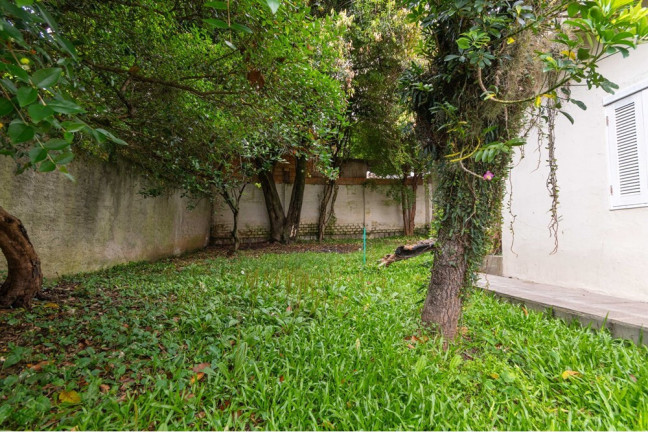 Imagem Casa com 3 Quartos à Venda, 158 m² em Chácara Das Pedras - Porto Alegre Imagem Casa com 3 Quartos à Venda, 158 m² em Chácara Das Pedras - Porto Alegre