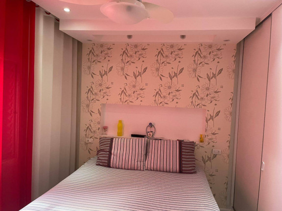 Imagem Casa com 3 Quartos à Venda,  em Taboão - Diadema