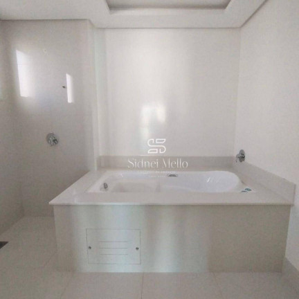 Imagem Imóvel com 4 Quartos à Venda, 239 m² em Quadra Mar Centro - Balneário Camboriú Imagem Imóvel com 4 Quartos à Venda, 239 m² em Quadra Mar Centro - Balneário Camboriú