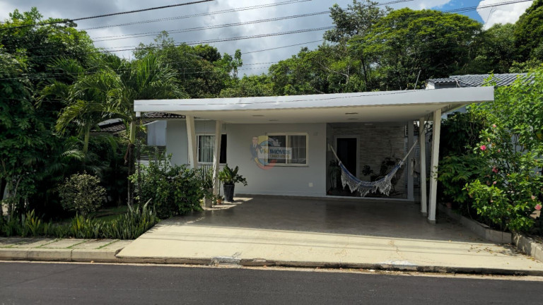 Imagem Casa com 3 Quartos à Venda, 250 m² em Tarumã - Manaus Imagem Casa com 3 Quartos à Venda, 250 m² em Tarumã - Manaus