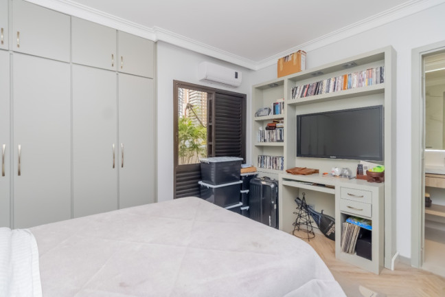 Imagem Apartamento com 3 Quartos à Venda, 171 m² em Itaim Bibi - São Paulo Imagem Apartamento com 3 Quartos à Venda, 171 m² em Itaim Bibi - São Paulo